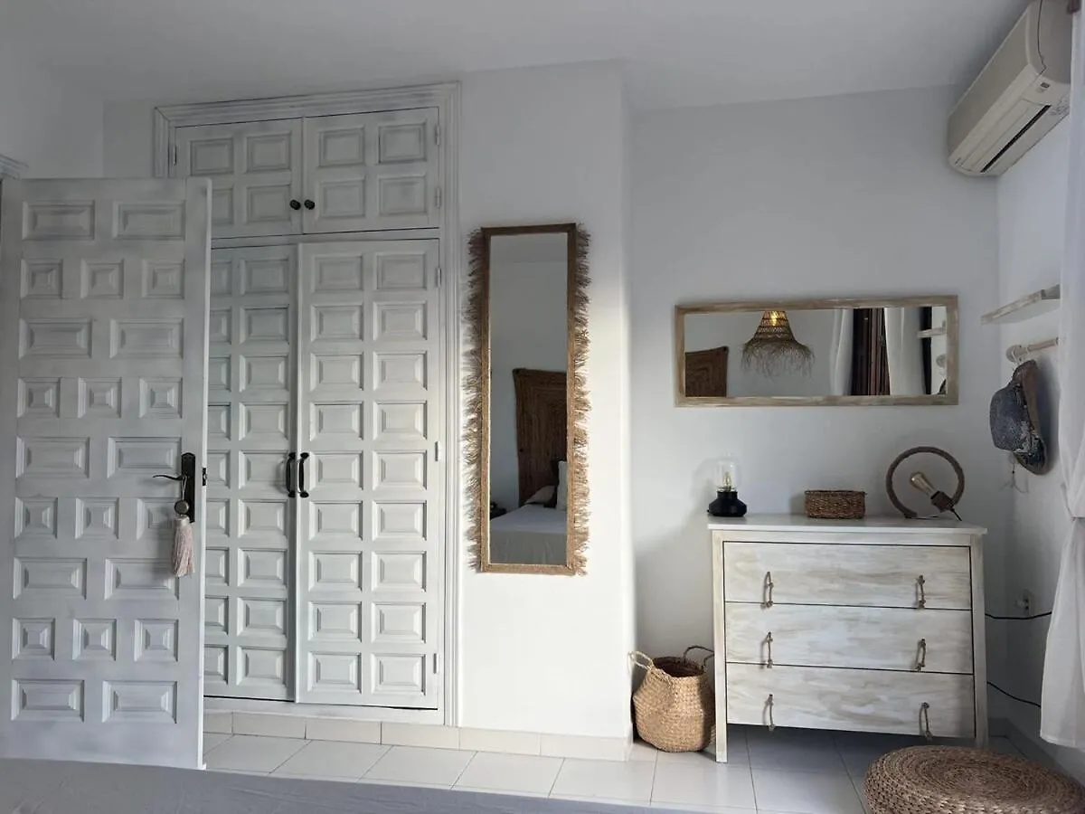 Moderno Duplex Coastal Style Apartment Playas de Vera