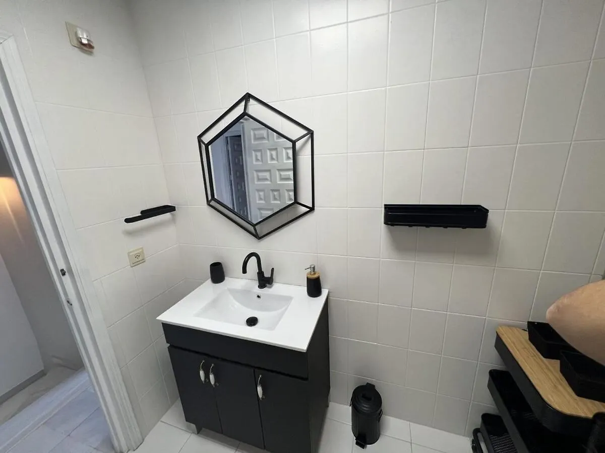 Moderno Duplex Coastal Style Apartment Playas de Vera