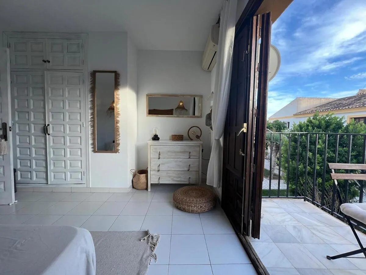 Moderno Duplex Coastal Style Apartment Playas de Vera
